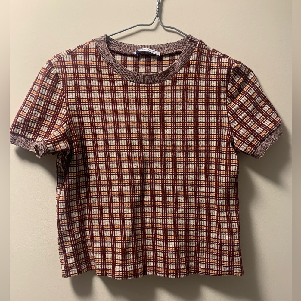 Plaid Short-Sleeve Knit Top in Burgundy and Cream